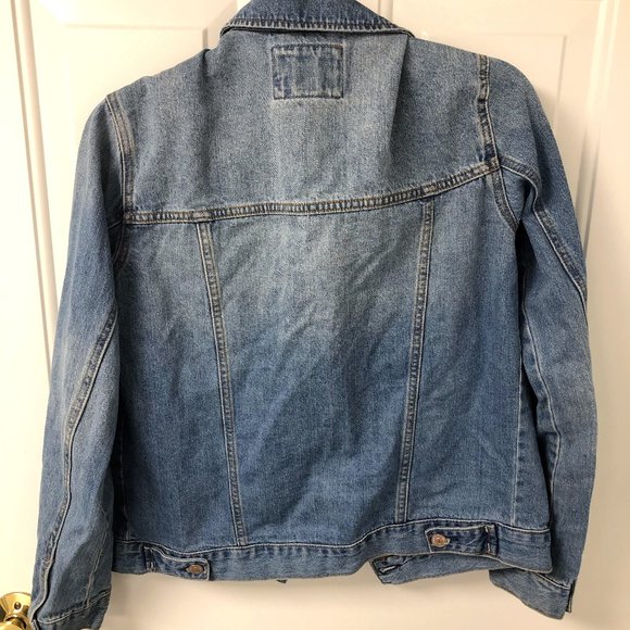 Lightwash Denim Jacket - Picture 2 of 3